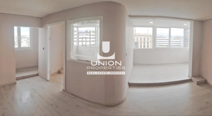 (For Sale) Commercial Office || Athens South/Palaio Faliro - 50 Sq.m, 250.000€ 